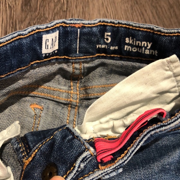 BabyGap 5T Lot of 2 Long Sleeve T-shirts plus Skinny Jeans - Picture 14 of 14